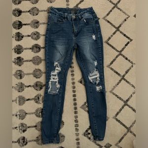 Rue 21 curvy ripped jeans